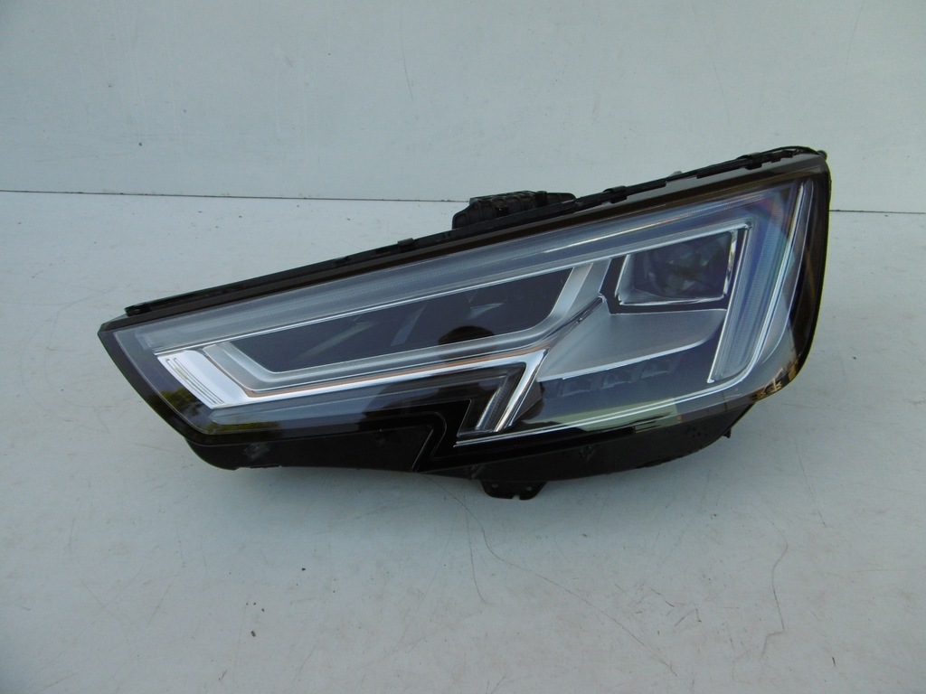 Audi A B W Lampa Lewa Full Led Europa