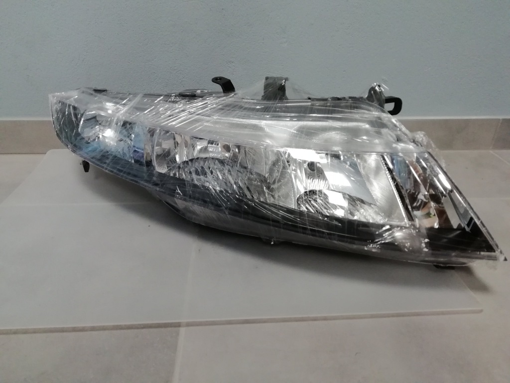 HONDA CIVIC UFO 2006 2012 REFLEKTOR PRZÓD PRAWY 7473062253