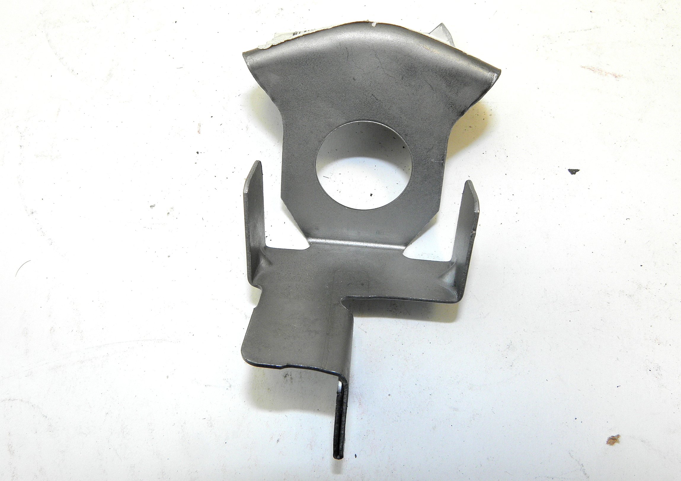 OSŁONA SWORZNIA RENAULT ESPACE 4 IV LAGUNA 2 II Producent części Renault OE