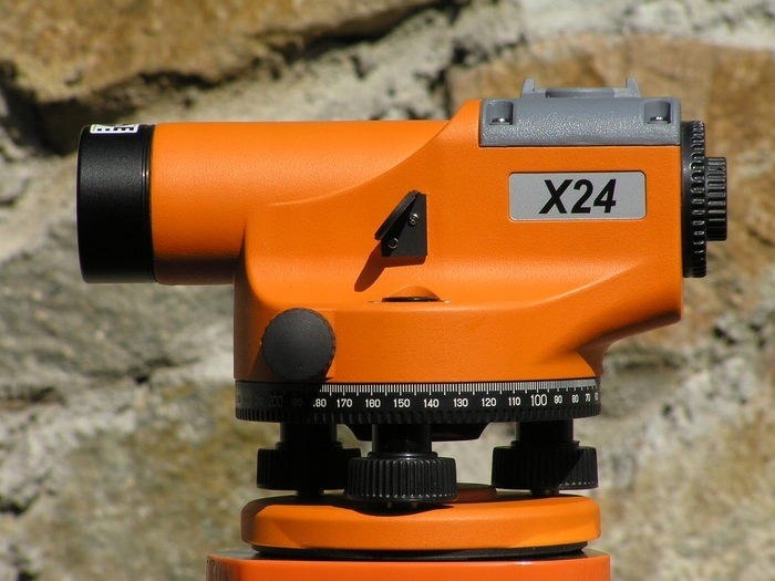 Niwelator optyczny Nedo X20 Marka Nedo