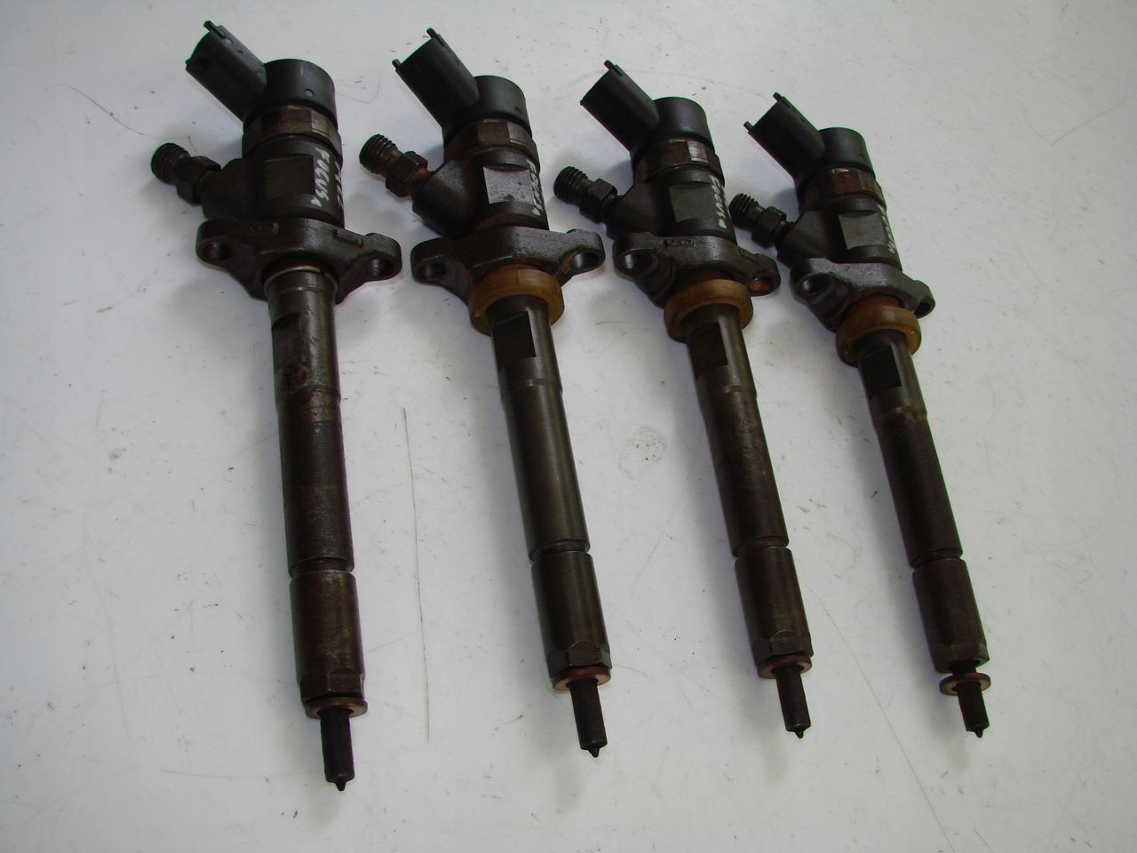 injector 0445110259 Ford Focus MK2 1,6 TDCi