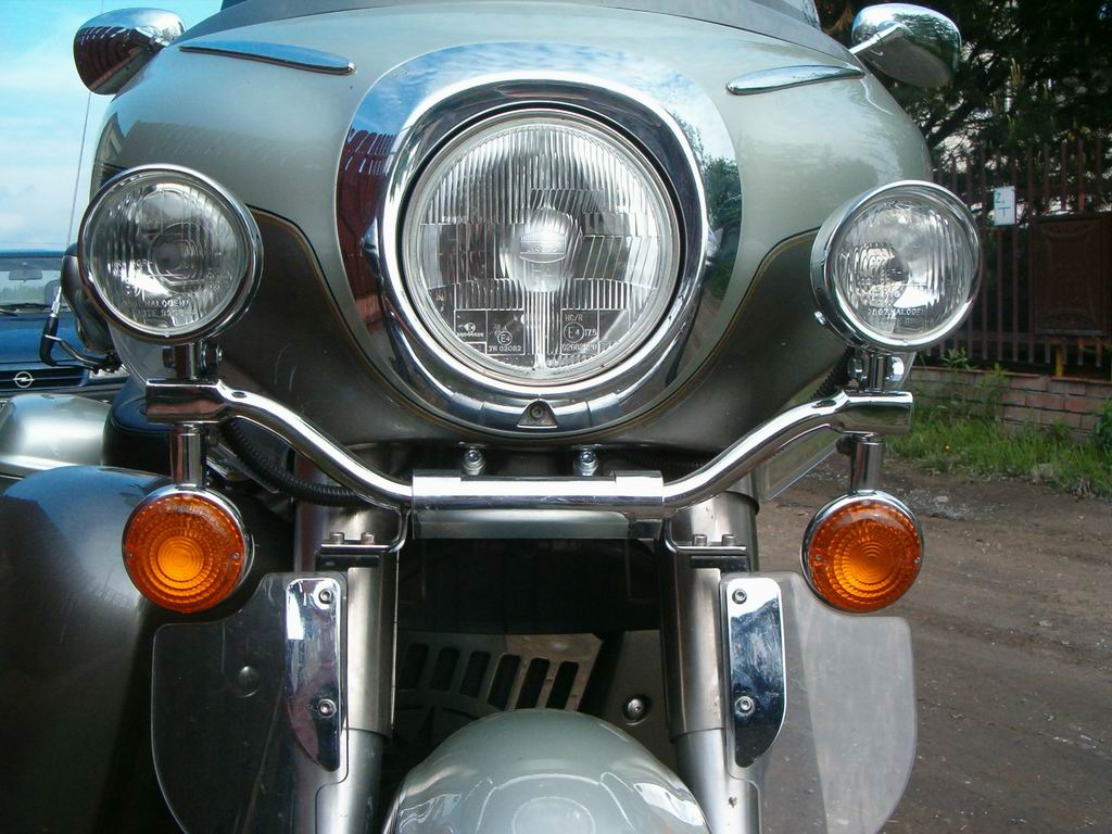 YAMAHA XVZ1300 ROYALSTAR VENTURE WSPORNIK LIGHTBAR