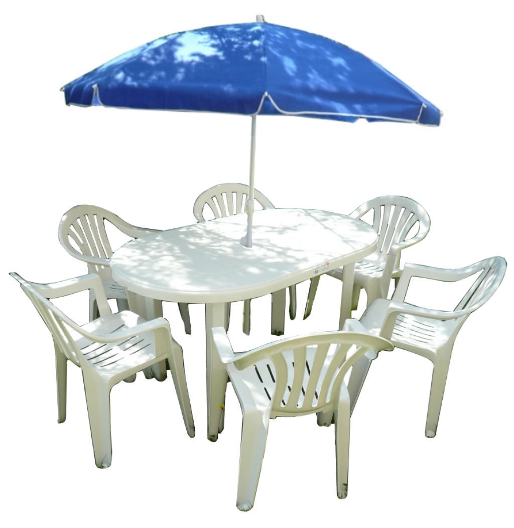 Пластмассовые столы с зонтом