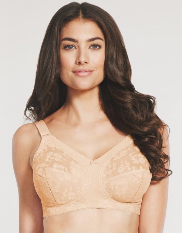 Triumph Doreen N v tělové barvě 95 E