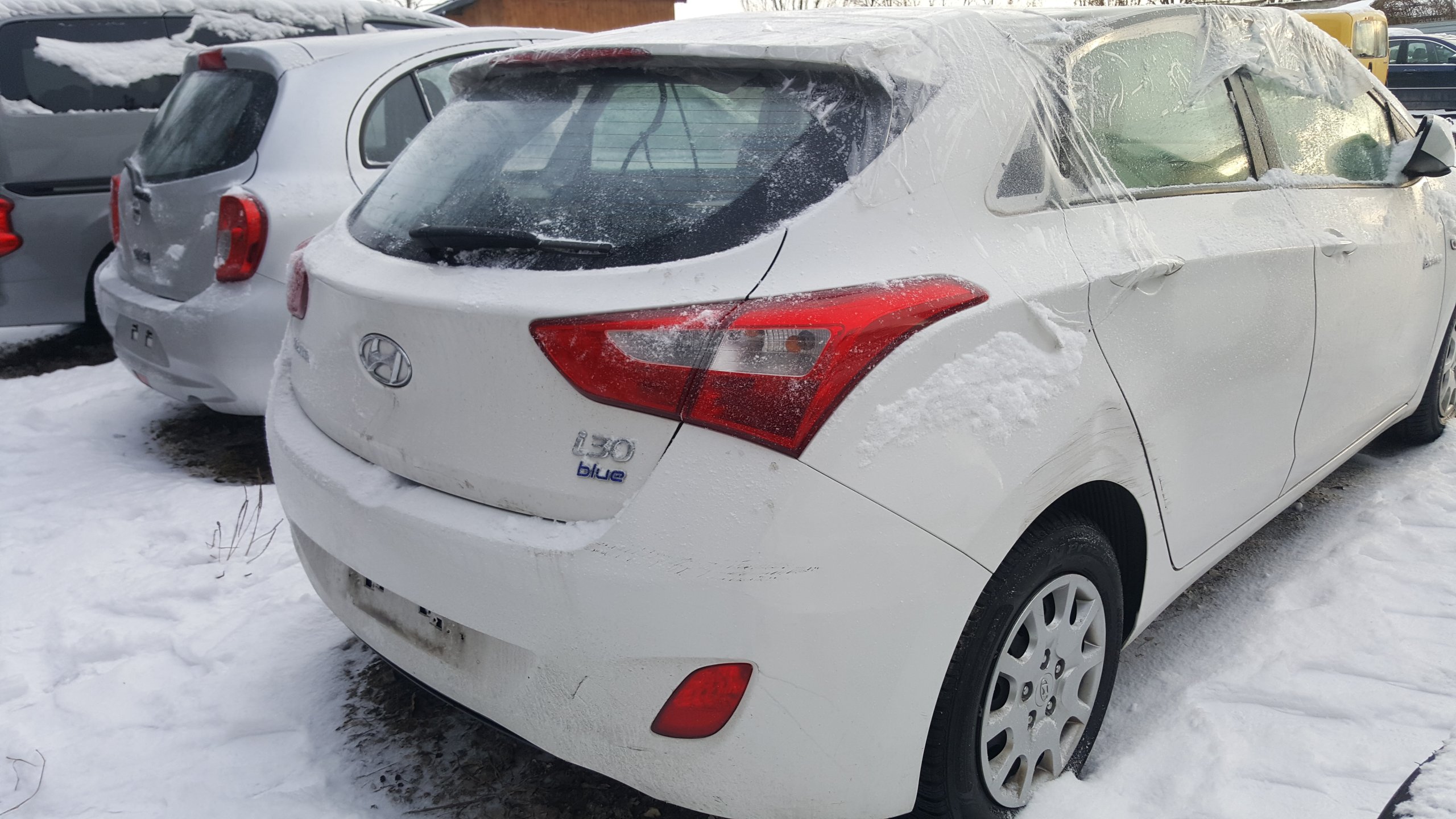 PAS TYLNY +2 BŁOTNIKI HYUNDAI I30 2013-2016R