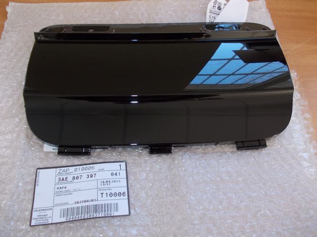 3AE807397041 - Кришка гака бампера PASSAT B7 R-LINE новий седан