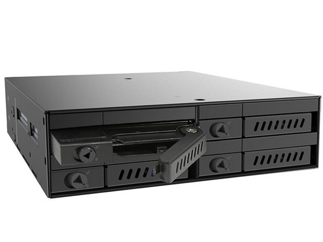 Red Kieszen 5.25' 4x Hdd Ssd 2.5' Sata Chieftec v2