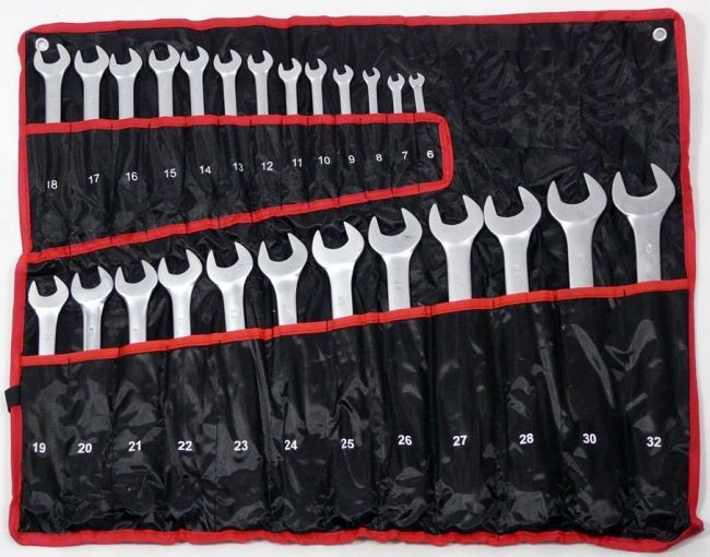 KLUCZE PLASKO OCZKOWE 6 32MM 25EL POKROWIEC ZESTAW Mark Geko