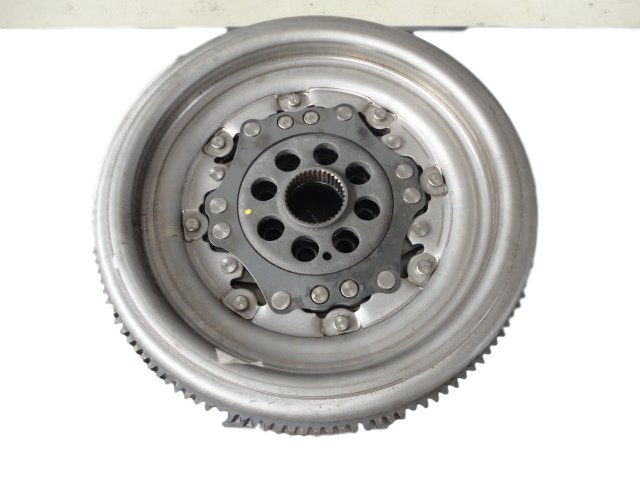 Нове колесо DSG 06K105266A AUDI S3 VW R20 2.0 TFSI