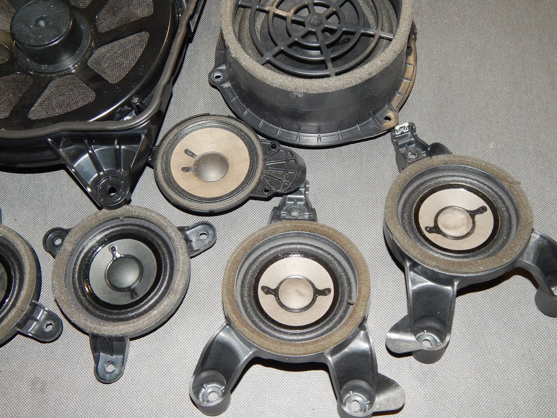 AUDI A8 4H speakers BOSE amplifier 4G0035223A