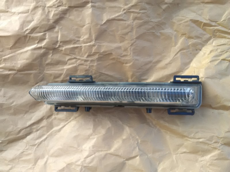 MERCEDES C-КЛАС A204 LED ЇЗДИ ДЕННОЇ ПРАВИЙ