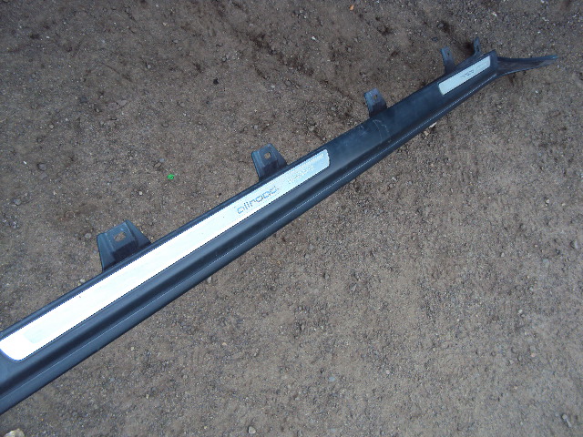 LISTWA PROGOWA LEWA AUDI A6 C6 ALLROAD KOMBI Typ samochodu Samochody osobowe