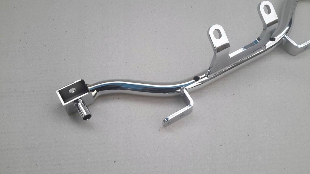 YAMAHA XVZ1300 ROYALSTAR VENTURE WSPORNIK LIGHTBAR Part number 28 23