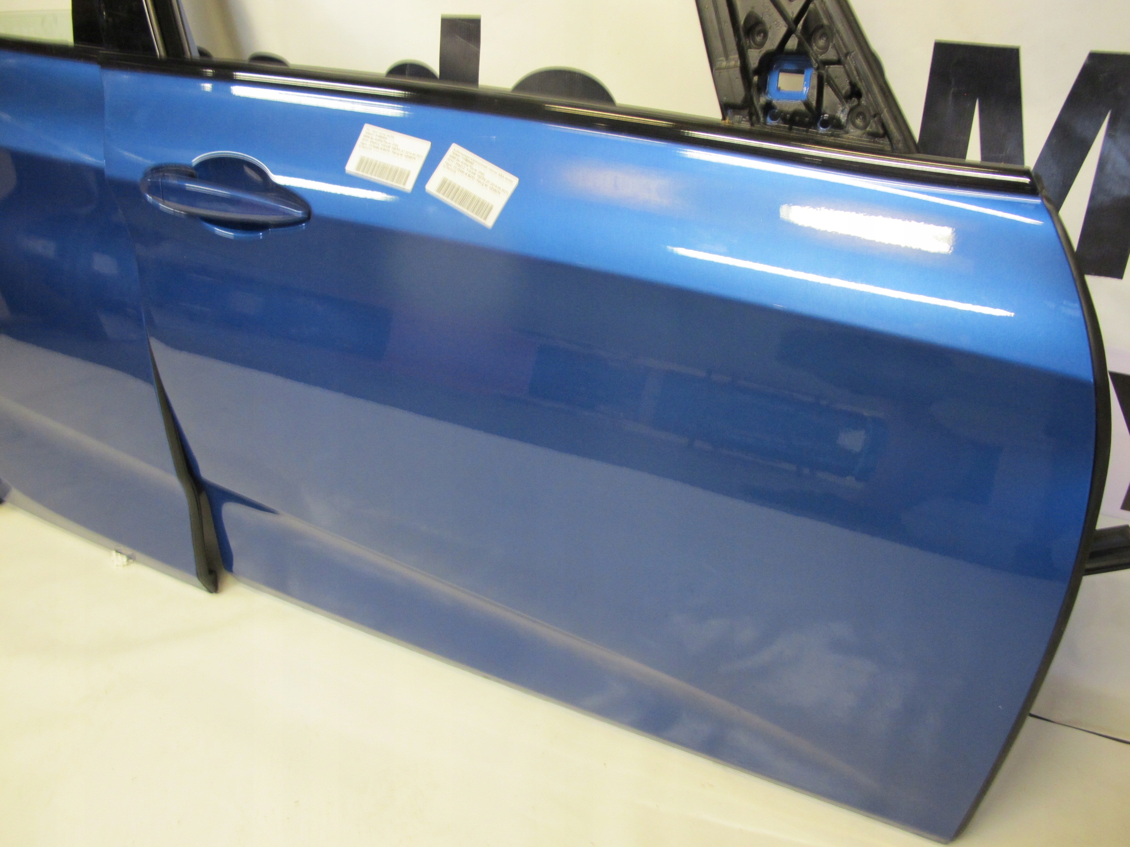 DRZWI PRAWY PRZÓD TYŁ BMW 2 F45 M-PAKIET B45 Kolor niebieski