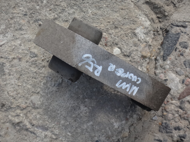 PODUSZKA SILNIKA ŁAPA MINI COOPER 1.6 R56 08 Producent części Mini OE