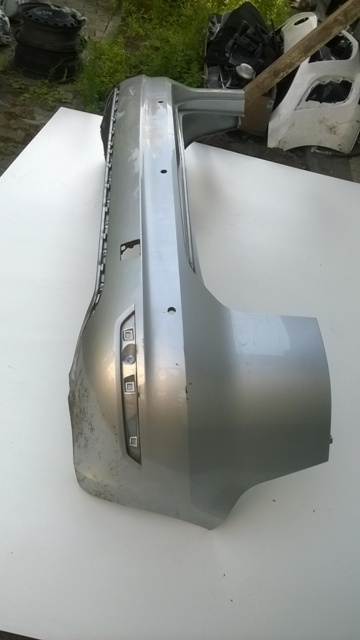 VW Sharan 7N0807421B zderzak tylny