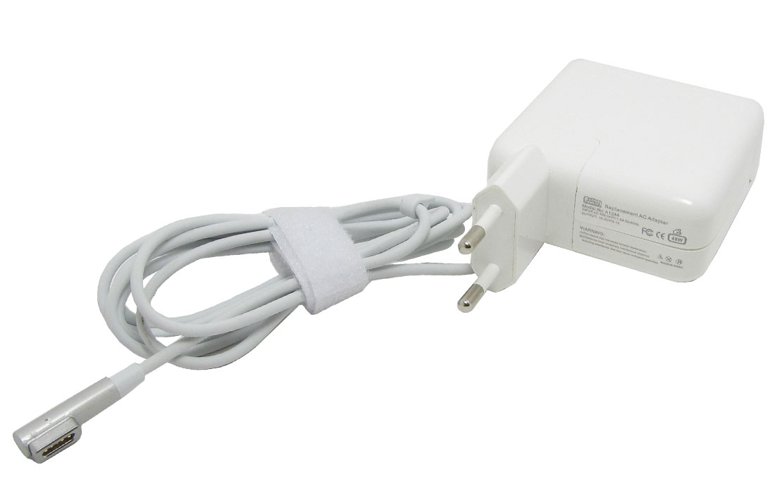 新品未開封Apple 45W MagSafe 2 Power Adapter Apple 45W MagSafe 2 Power Adapter - Apple (SG)