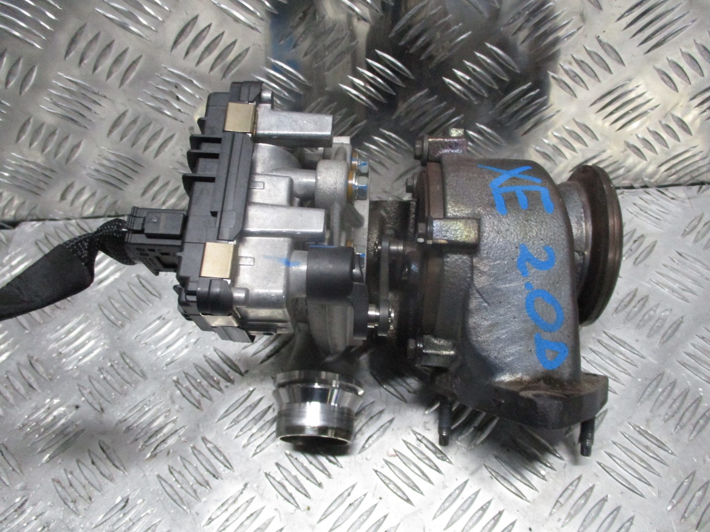 turbo JAGUAR XE F-PACE 2,0D G4D3-6K682-AG