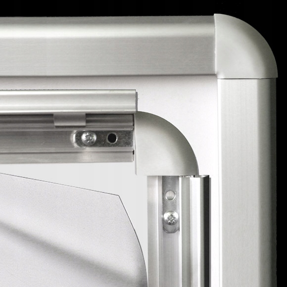 STOJAK REKLAMOWY A1 Z NADSTAWKĄ (POTYKACZ) Wysokość produktu 135 cm