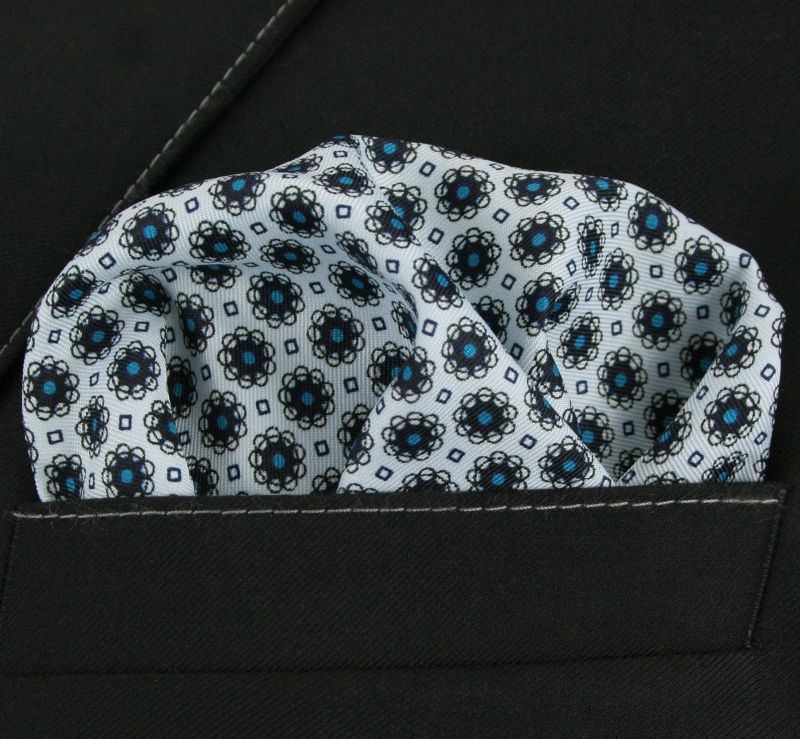 Elegancka i modna poszetka Alties Marka inna