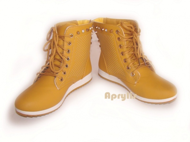 MŁODZIEŻOWE TIMBERKI CAMEL SPORT MODA r. 39 Materiał zewnętrzny inny