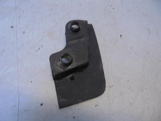 CHLAPACZ PRAWY PRZÓD RENAULT TRAFIC VIVARO Strona zabudowy przód