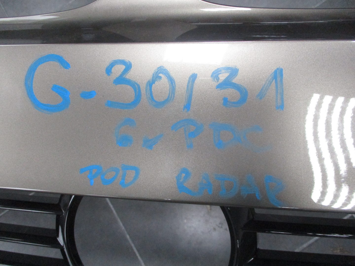 front bumper BMW G30 G31 6xPDC below radar