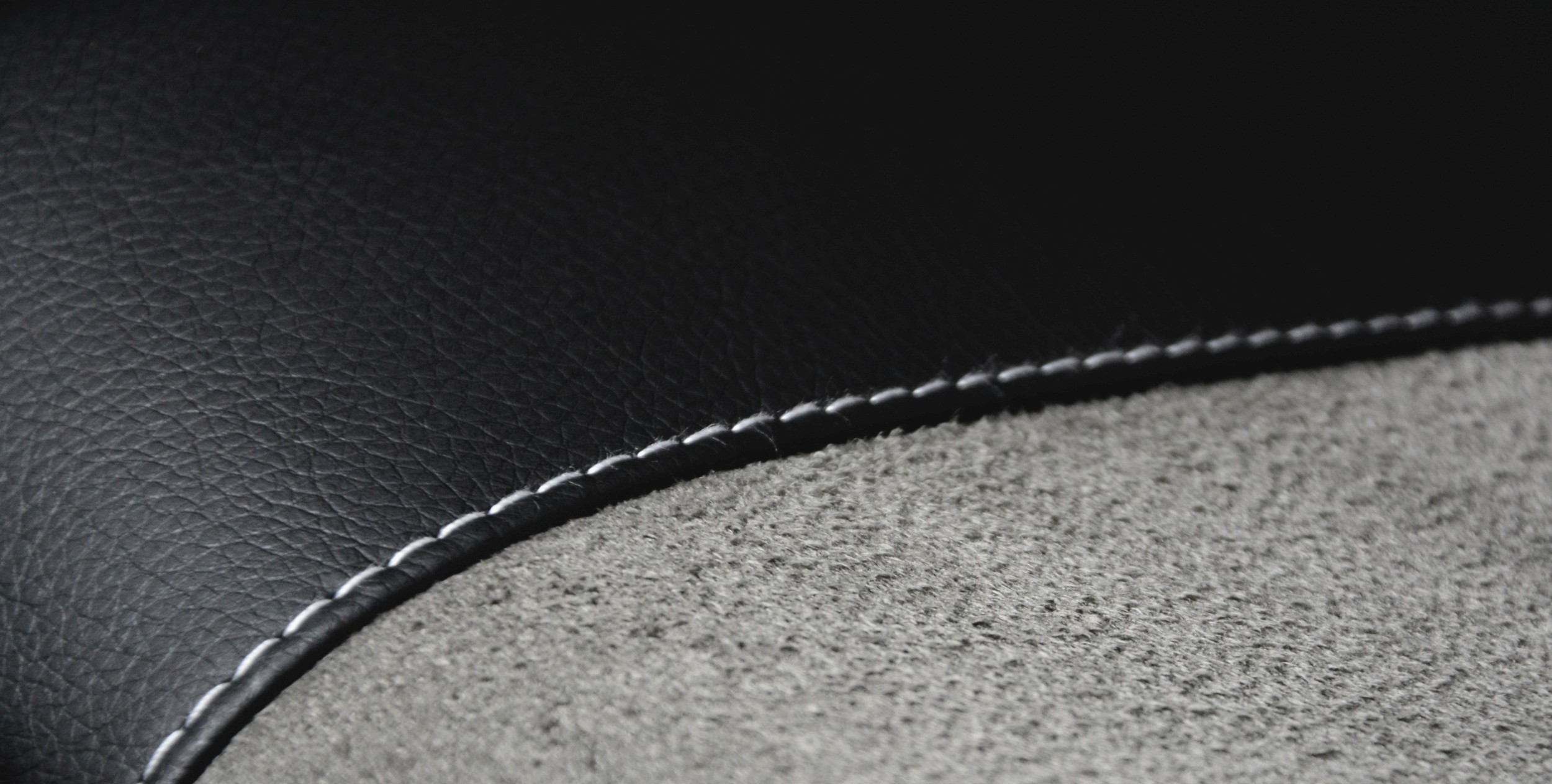 FORD S-MAX 5 os. POKROWCE EKO SKÓRA + ALKANTARA Rodzaj Dedykowane