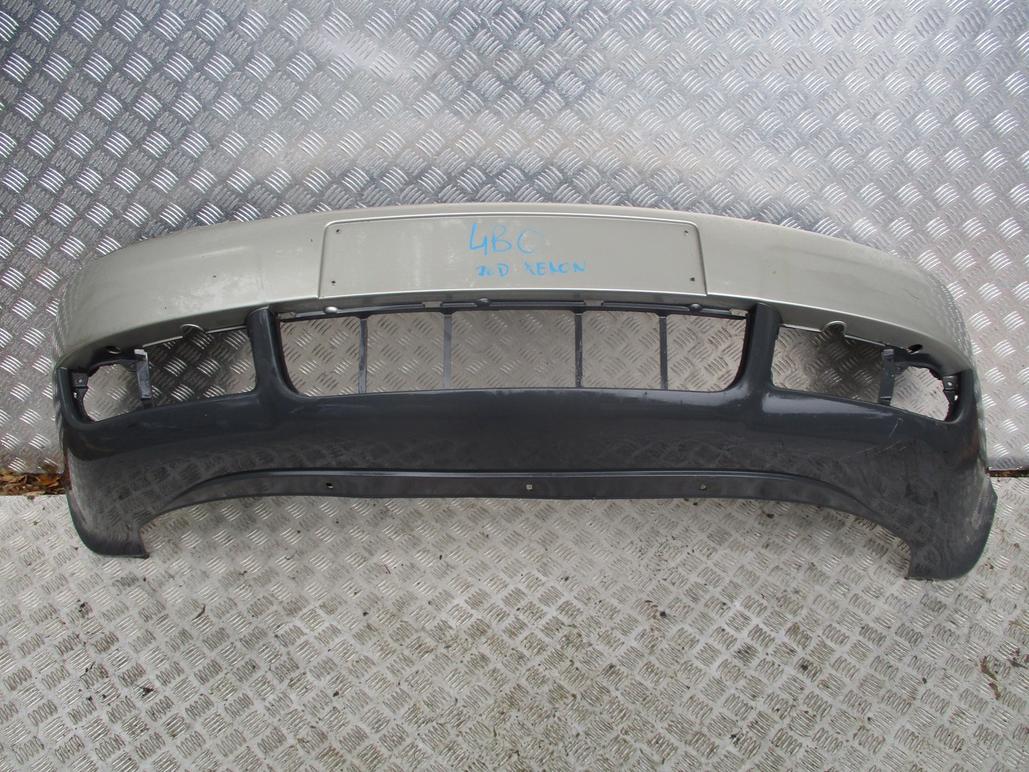 bumper Audi A6 A-6 4B0 below xenon front