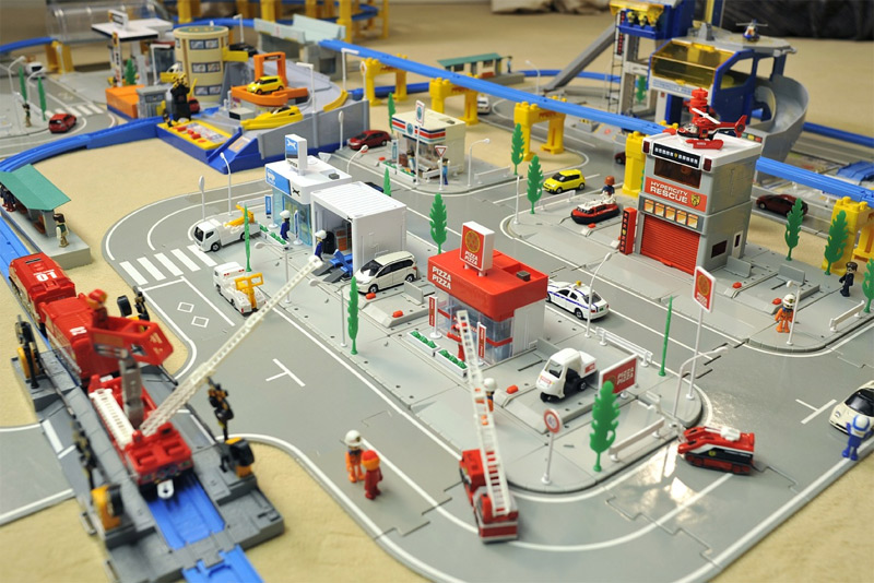 TOMICA 85206 - TORY PROSTE - DUMICA Marka Tomy
