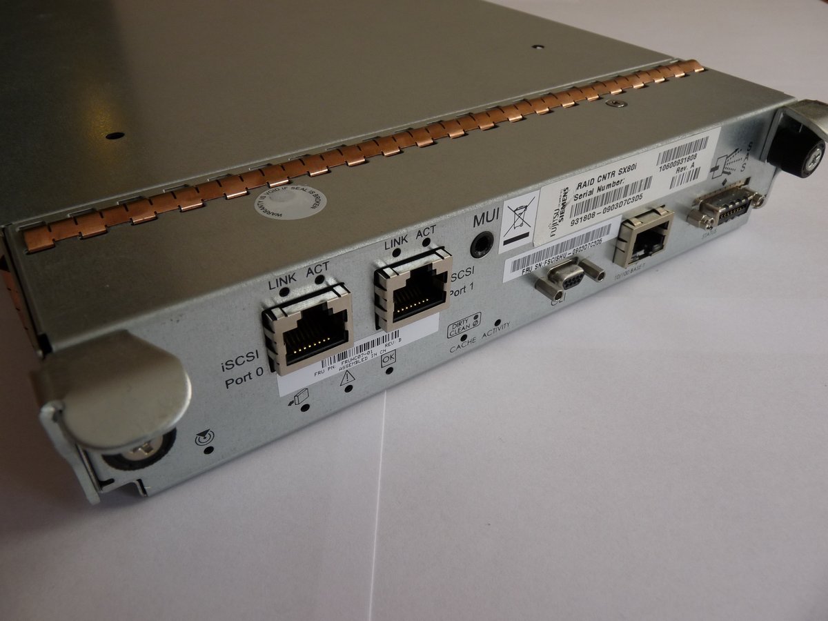 Fujitsu PFRUHC07-01 Raid Controler Fibrecat SX80i