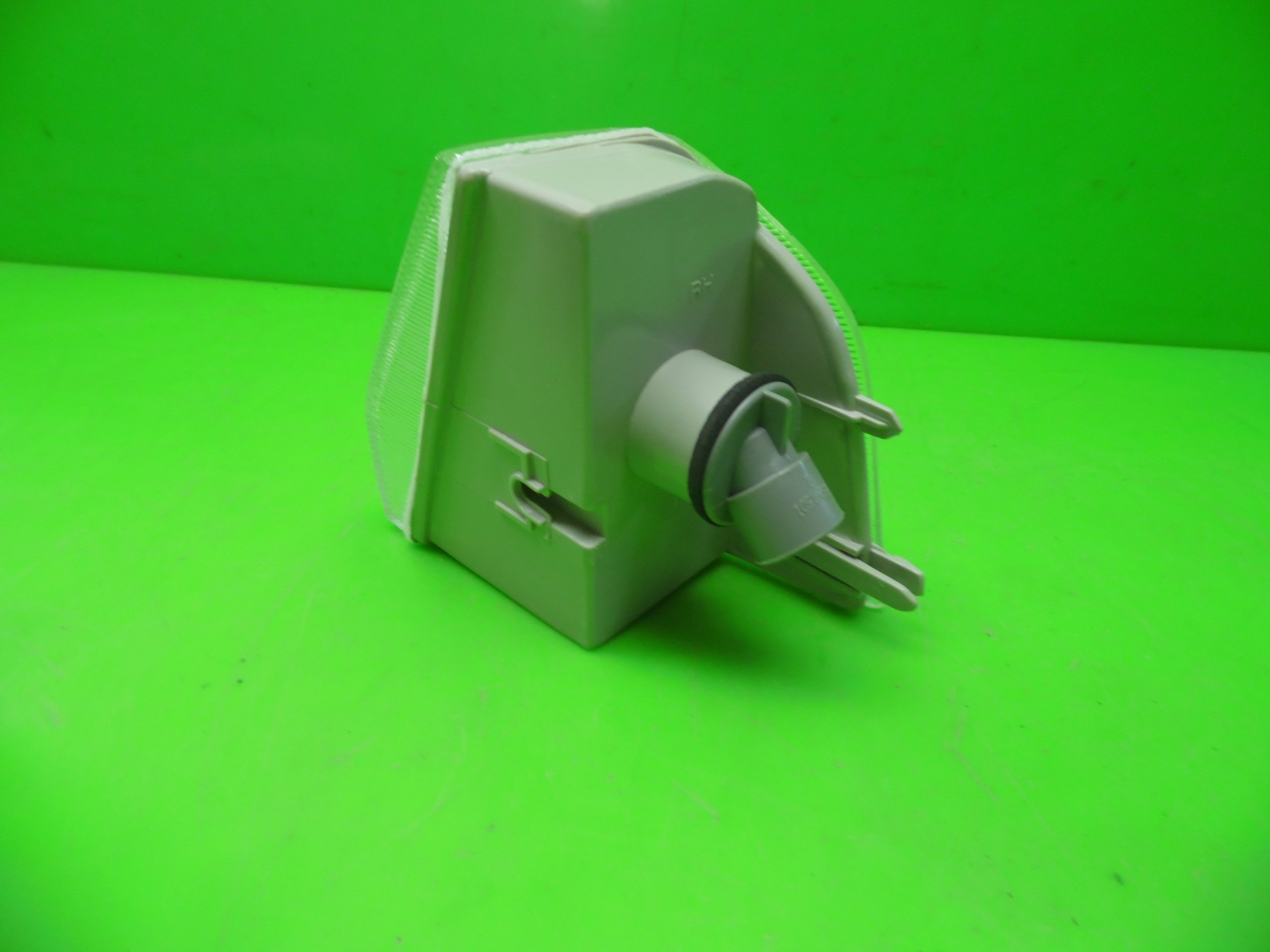 KIERUNKOWSKAZ PRZÓD PRAWY CITROEN BX II 86-93 Producent części Depo