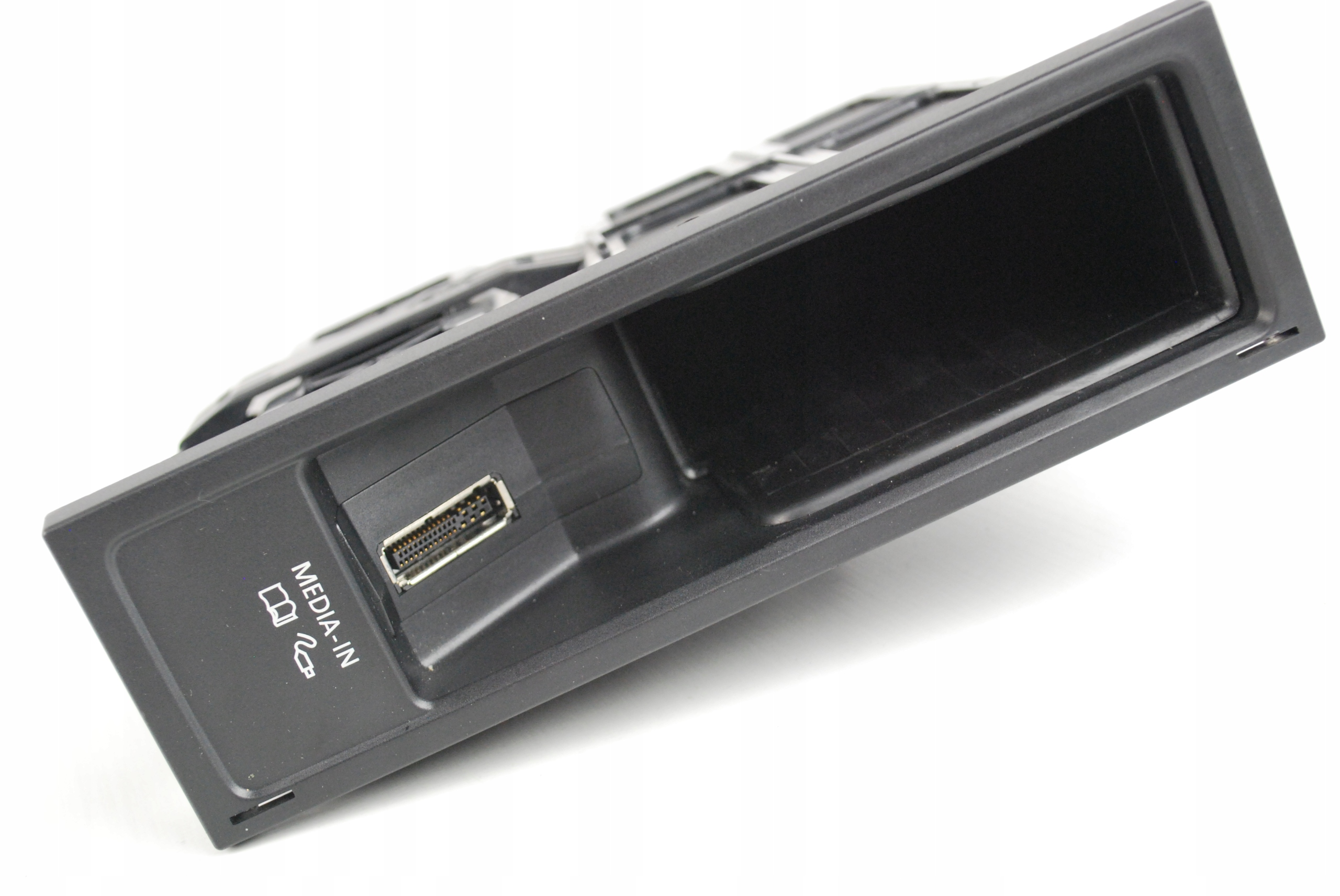 Interfejs multimediów VW Golf 5N0035344E 5N0035342