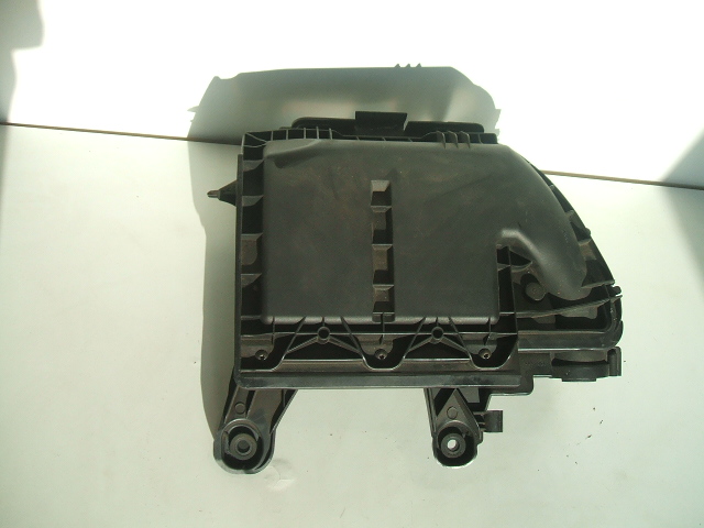 CITROEN C4 DS4 FILTR POWIETRZA OBUDOWA 9673061080