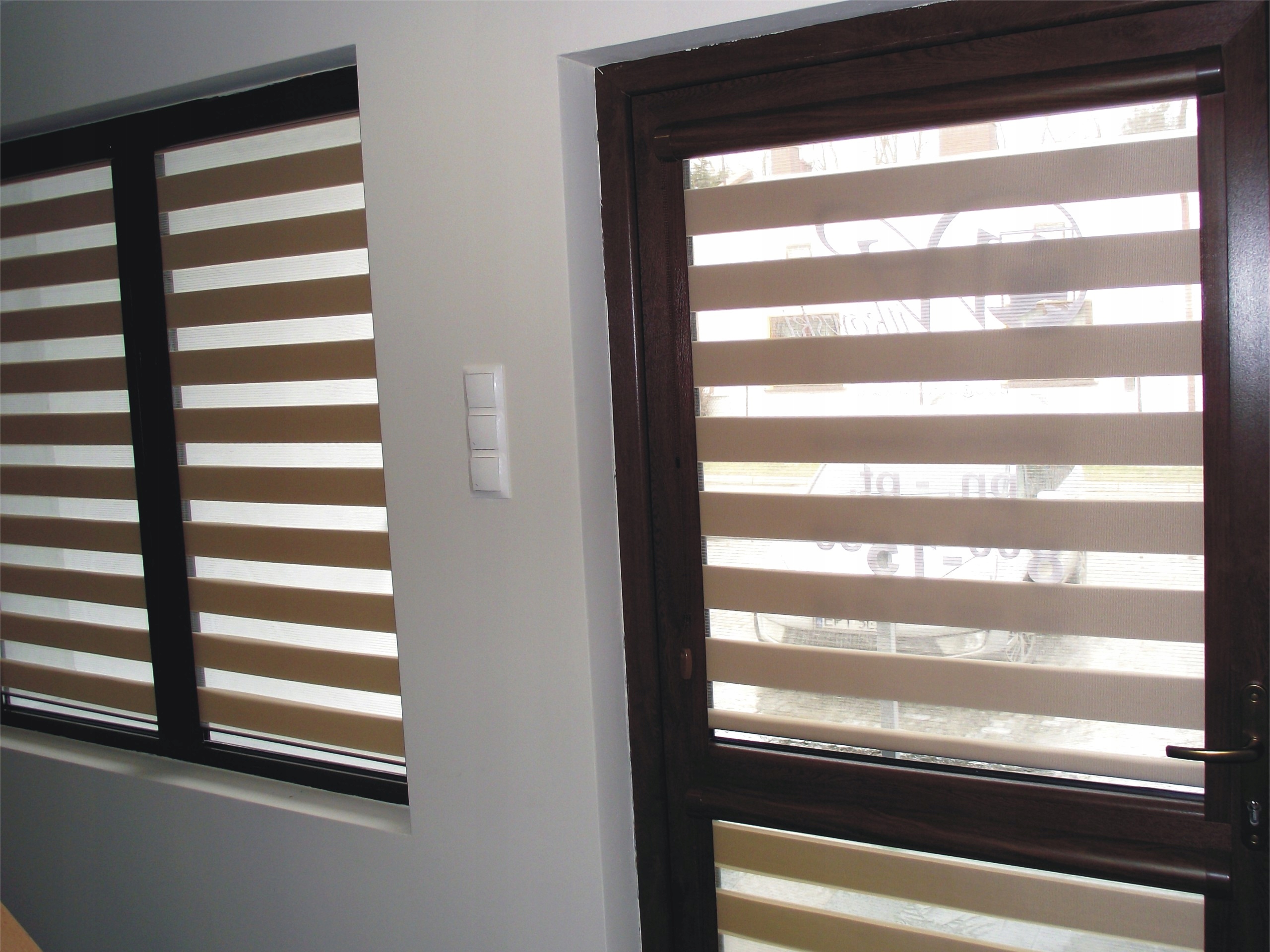 roleta dzień i noc w kasecie żaluzje 73x220 DN Typ montażu inwazyjny w kasecie