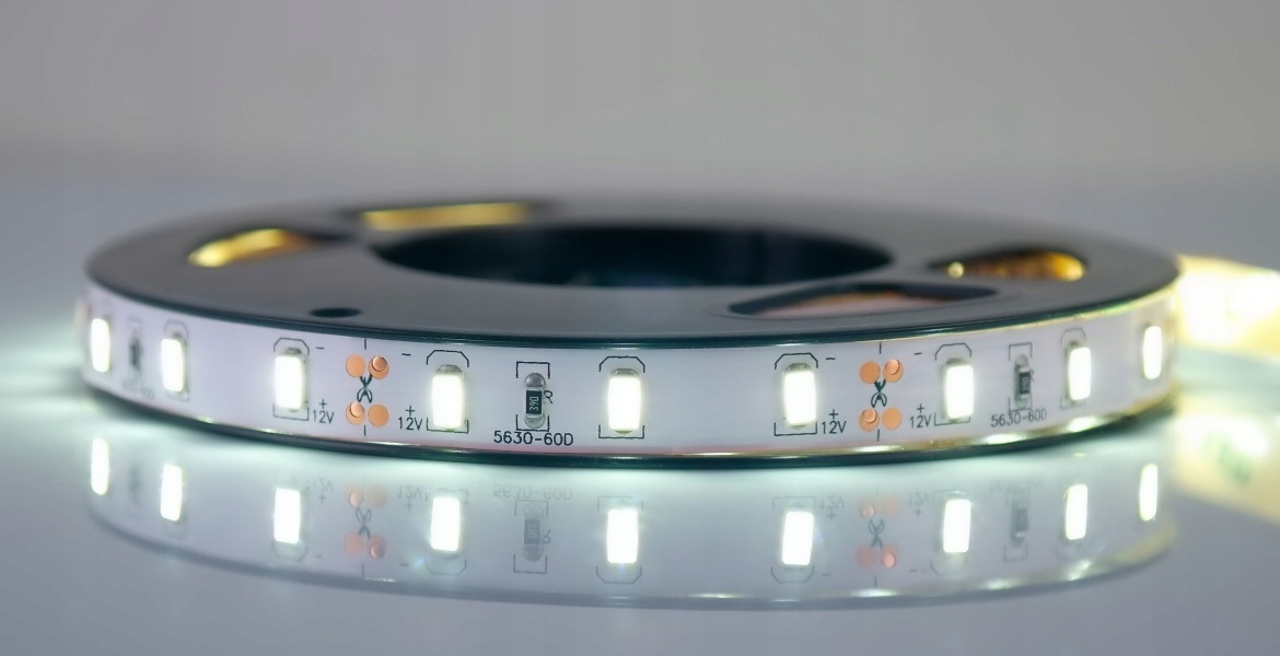 Taśma LED 5630 300LED SMD IP20 12V NATURALNA 0.5m SMD tak