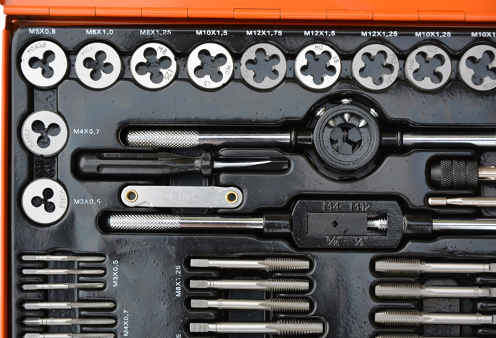 ZESTAW GWINTOWNIKOW NARZYNKI GWINTOWNIKI 60 SZT Producent code c9184