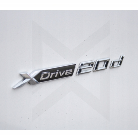 BMW XDRIVE 20d DRZWI NAPIS EMBLEMAT X1 X3 X4 X5 X6 Marka BMW
