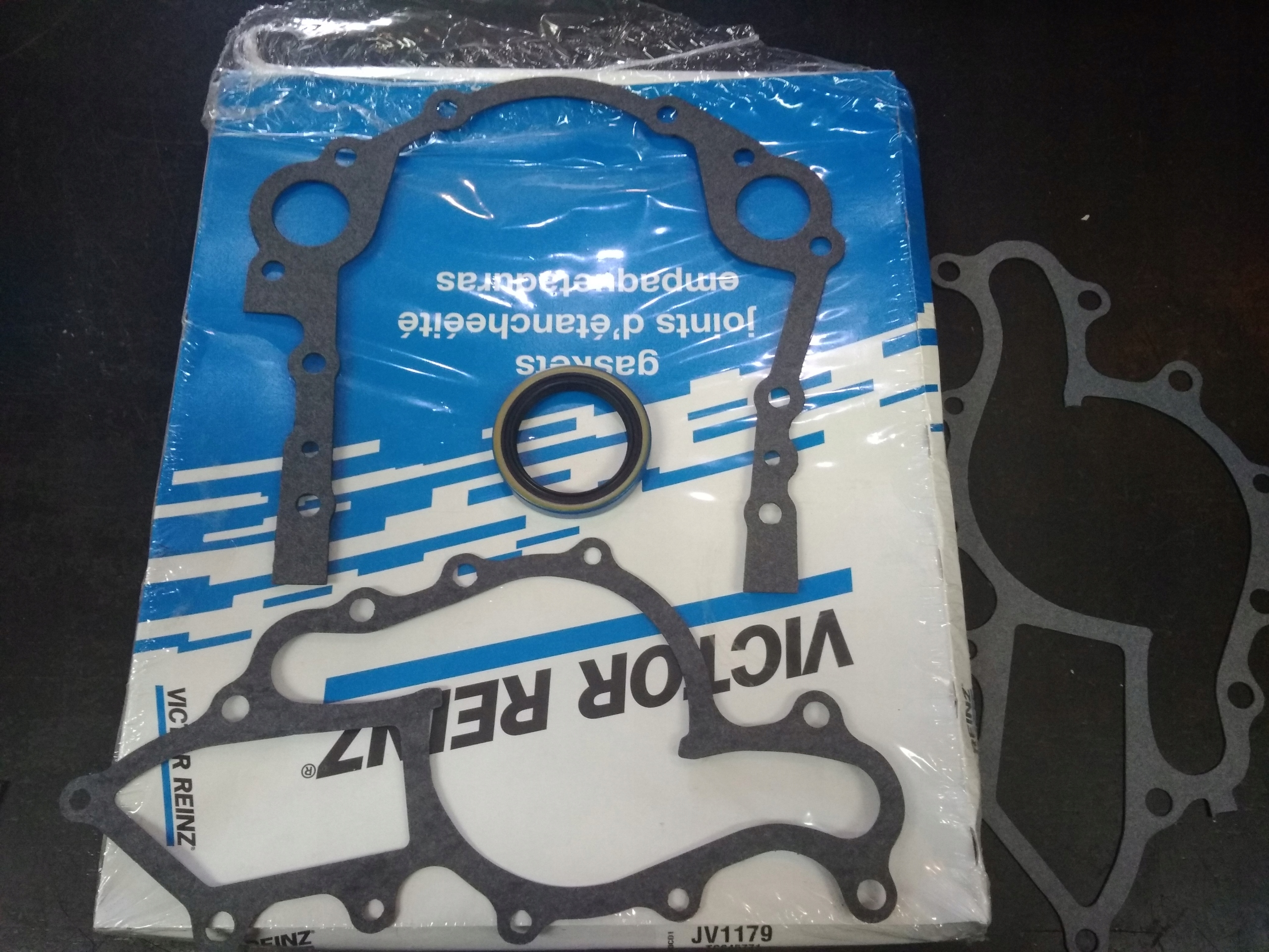 USZCZELNIACZ WAŁU MAZDA B3000 3000 ccm