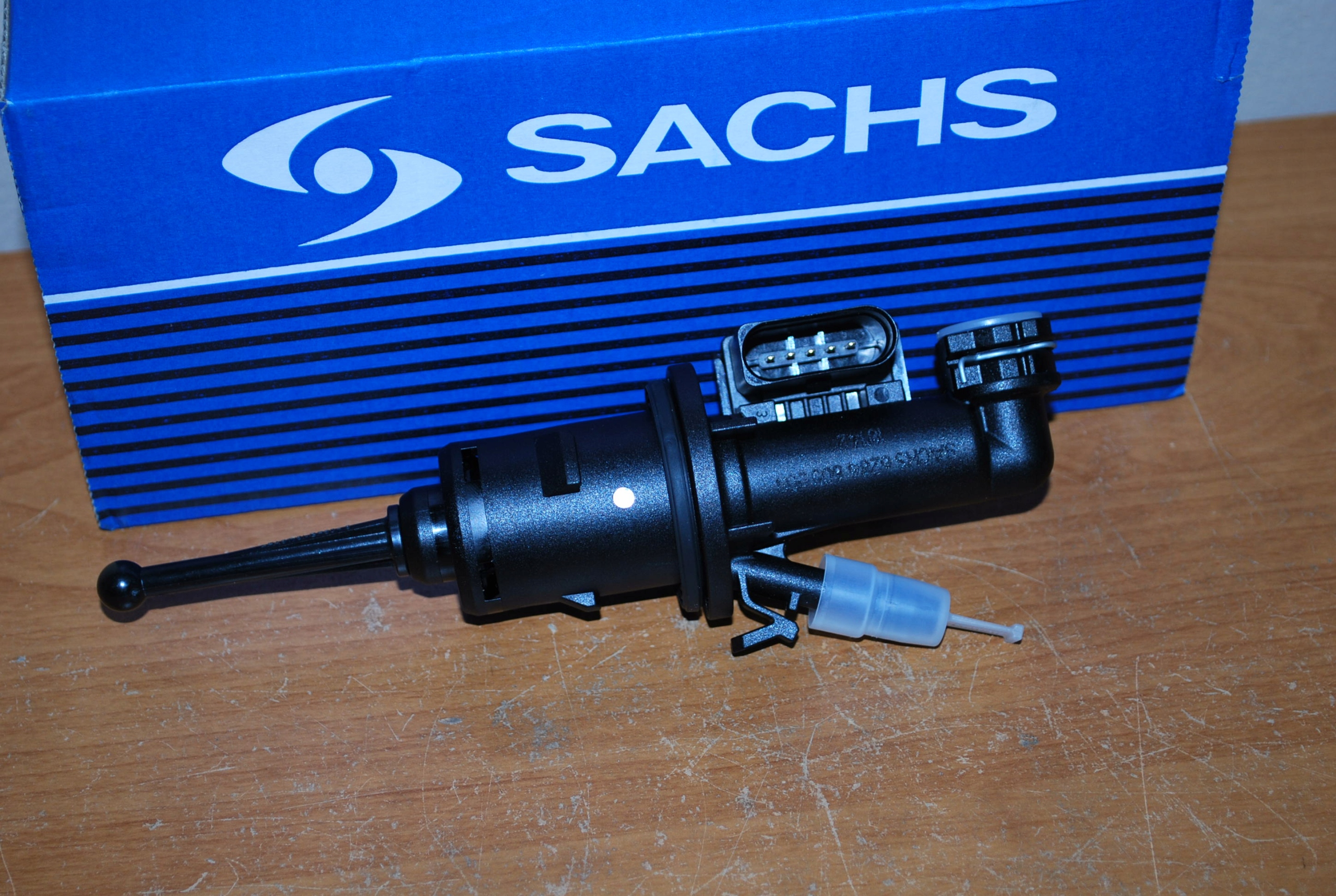 6284 605 - Главный цилиндр сцепления VW PASSAT B6 SACHS