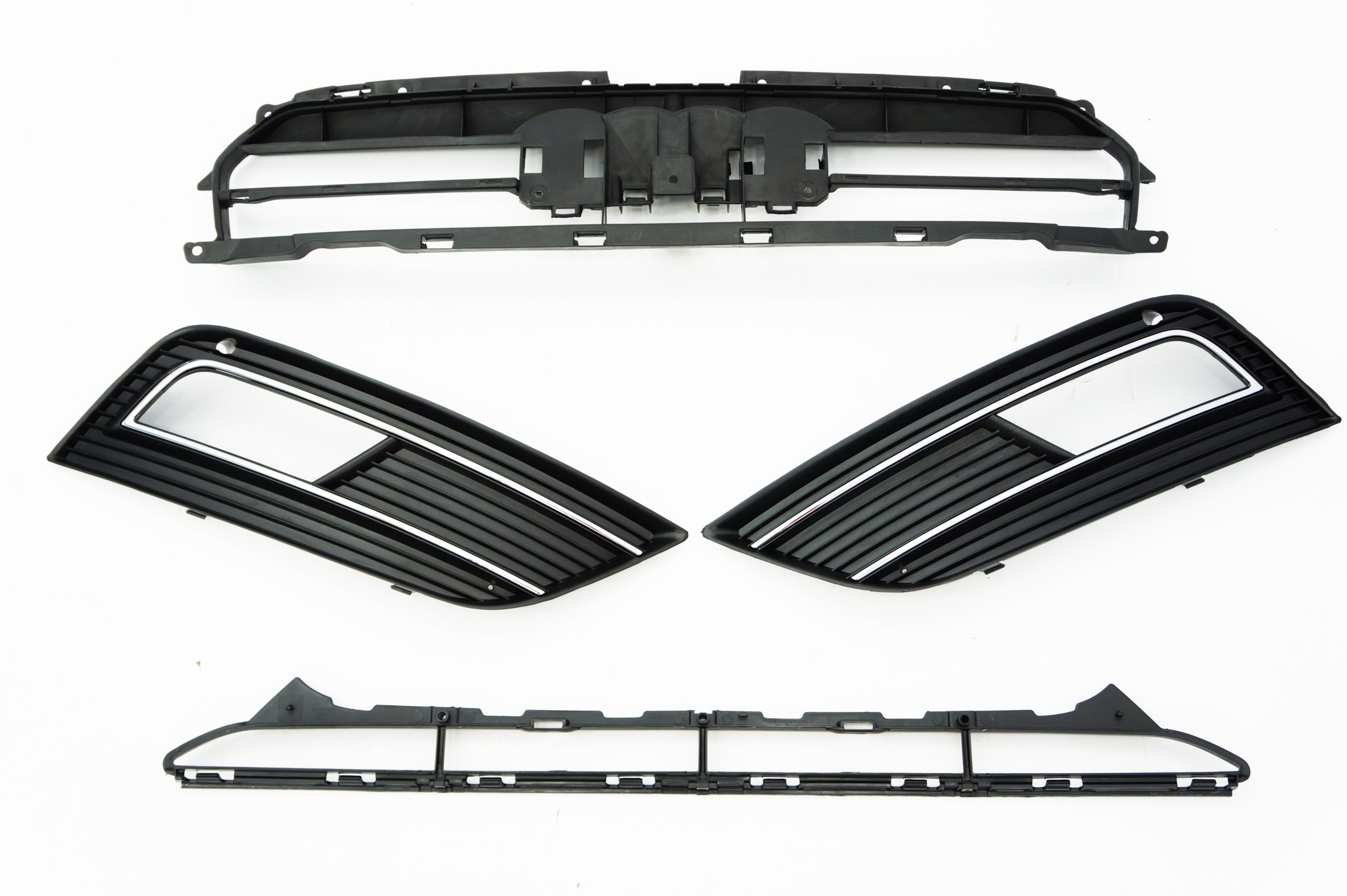 AUDI A4 B8 8K ATRAPA WZMOCNIENIE GRILLA 8K0807233G Installation side Front