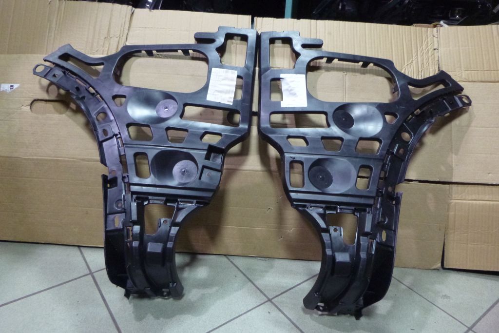 PORSCHE CAYENNE 7P5 support rear right left
