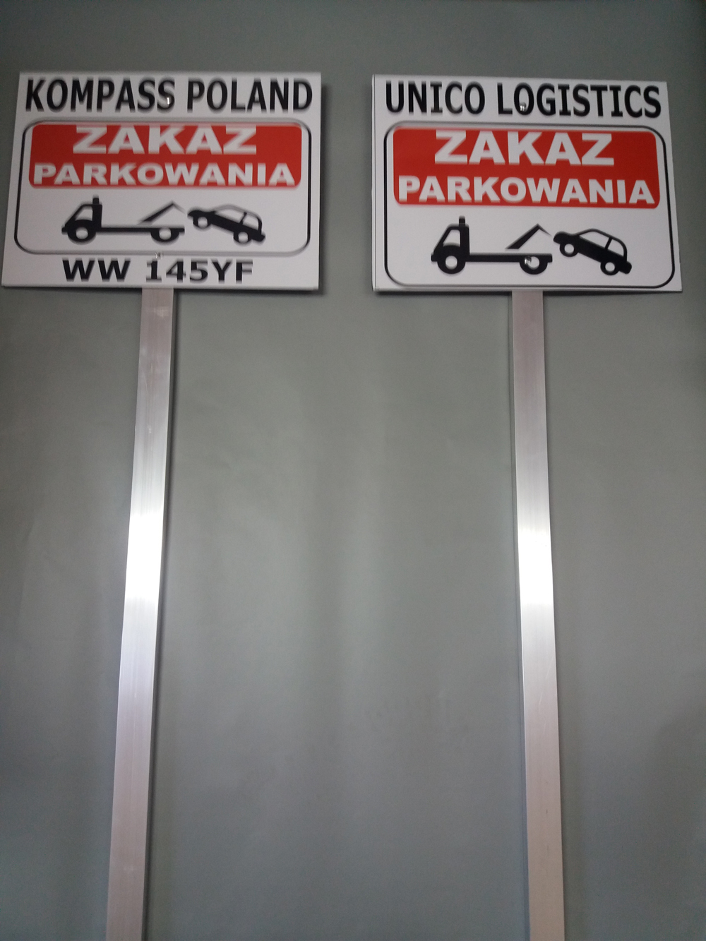 Tabliczka Znak stelaż z dowolną treścią 30x20 Kod producenta zakaz parkowania