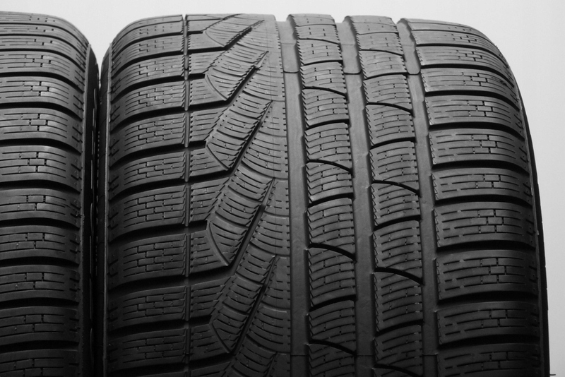 2Z 295/35R19 Pirelli Winter SottoZero S2 100V 4016 Kod producenta 1864400