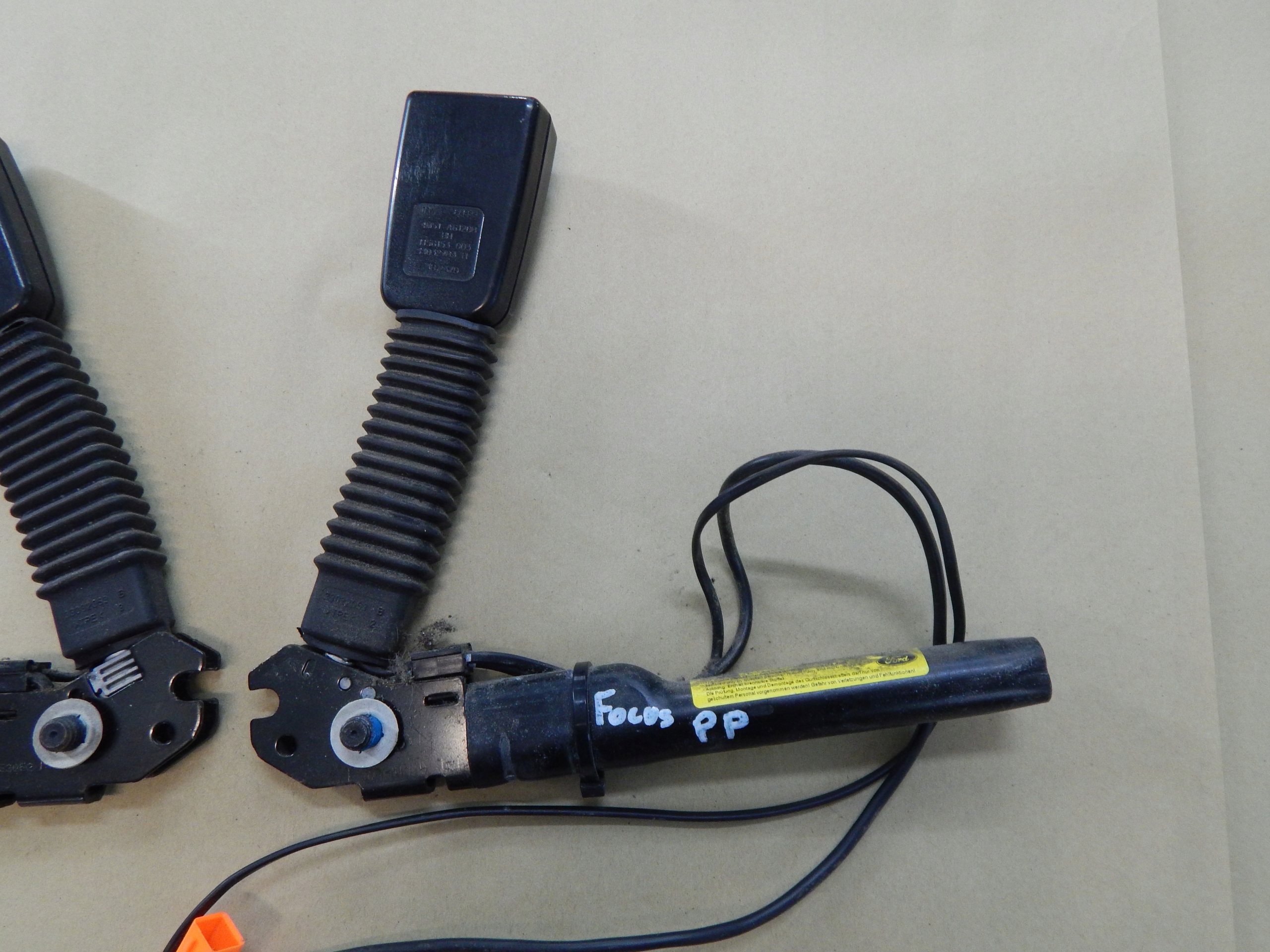 DOPINACZ NAPINACZ PASA FORD FOCUS MK2 LIFT Car type Passenger cars