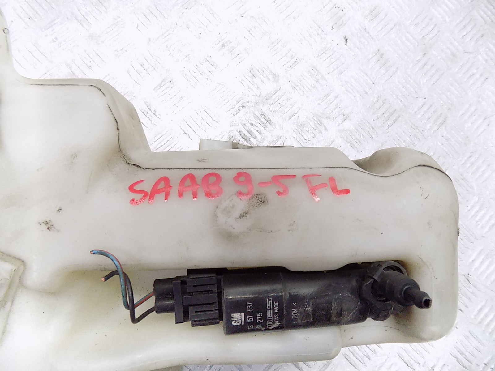 Не работает омыватель saab 9 3
