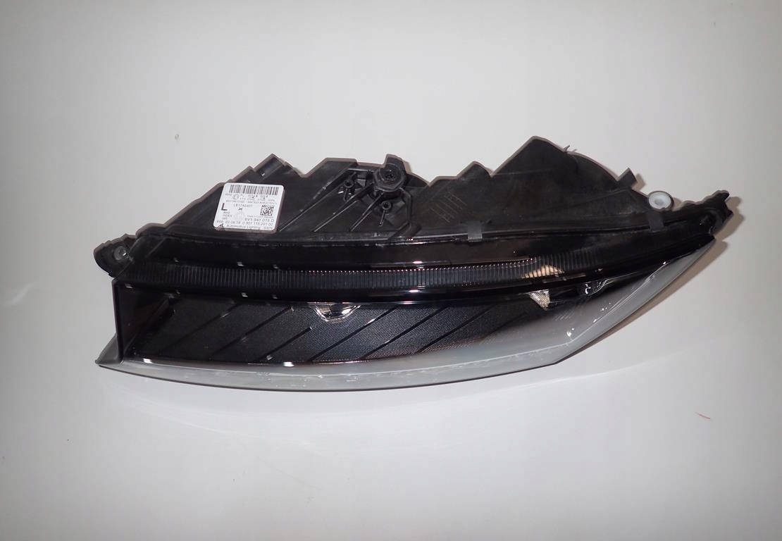 light front front left SKODA FABIA III LIFT 18