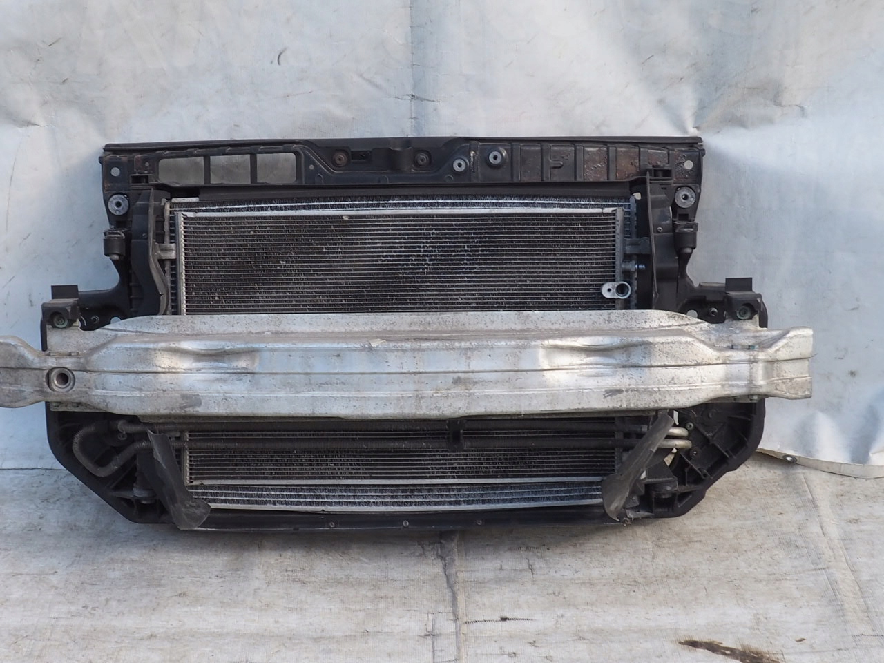 AP WZMOCNIENIE PAS PRZEDNI AUDI A6 C6 4F 3.2FSI