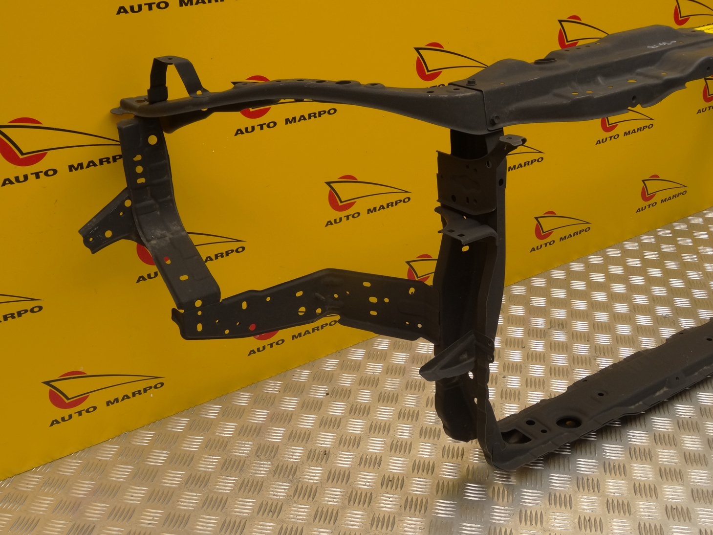 LEXUS RX RX350 RX450H 2009- WZMOCNIENIE PAS PRZÓD Typ samochodu 4x4/SUV Samochody osobowe