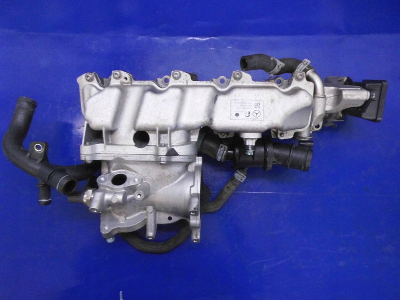 Всасывающий коллектор A6400901137 A класс W169 2.0 CDI